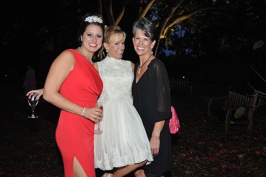 Co-Chairwoman Kristiana Serbin, Susan Jones and Sally Schule