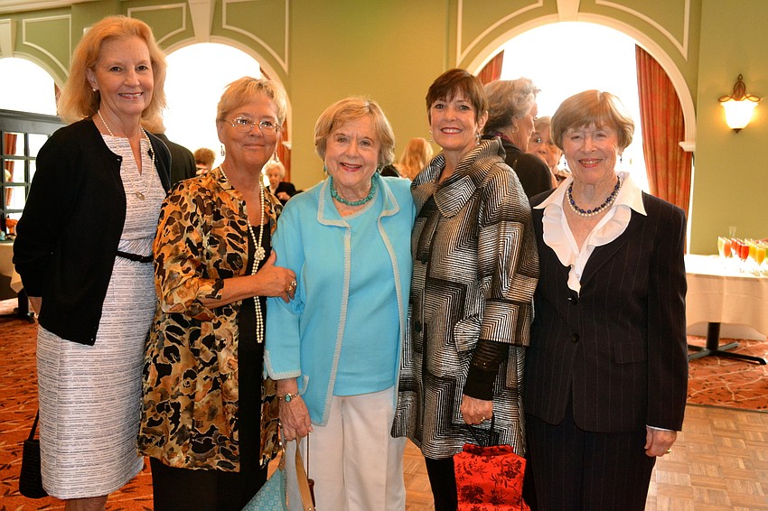 Cynthia Smith, Jane Icely, Mildred Field, Sharill Halstead and Shirley Handwerger