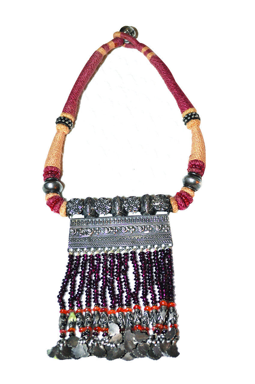 TRIBAL NECKLACE FROM KENYA
<br><br>
â€œKenya is my favorite and the most inspirational fashion place youâ€™ll ever go to. I like to wear it with modern clothing, but a simple white tank is awesome.â€