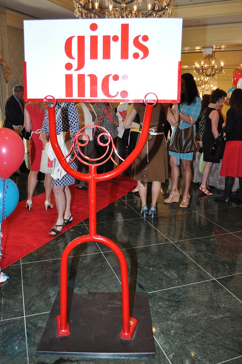 Girls Inc. Tube Dude