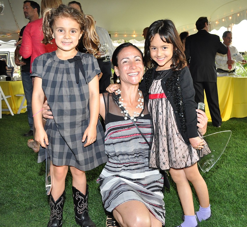 Rowan van Dender with Chloe and Sasha Drapkin