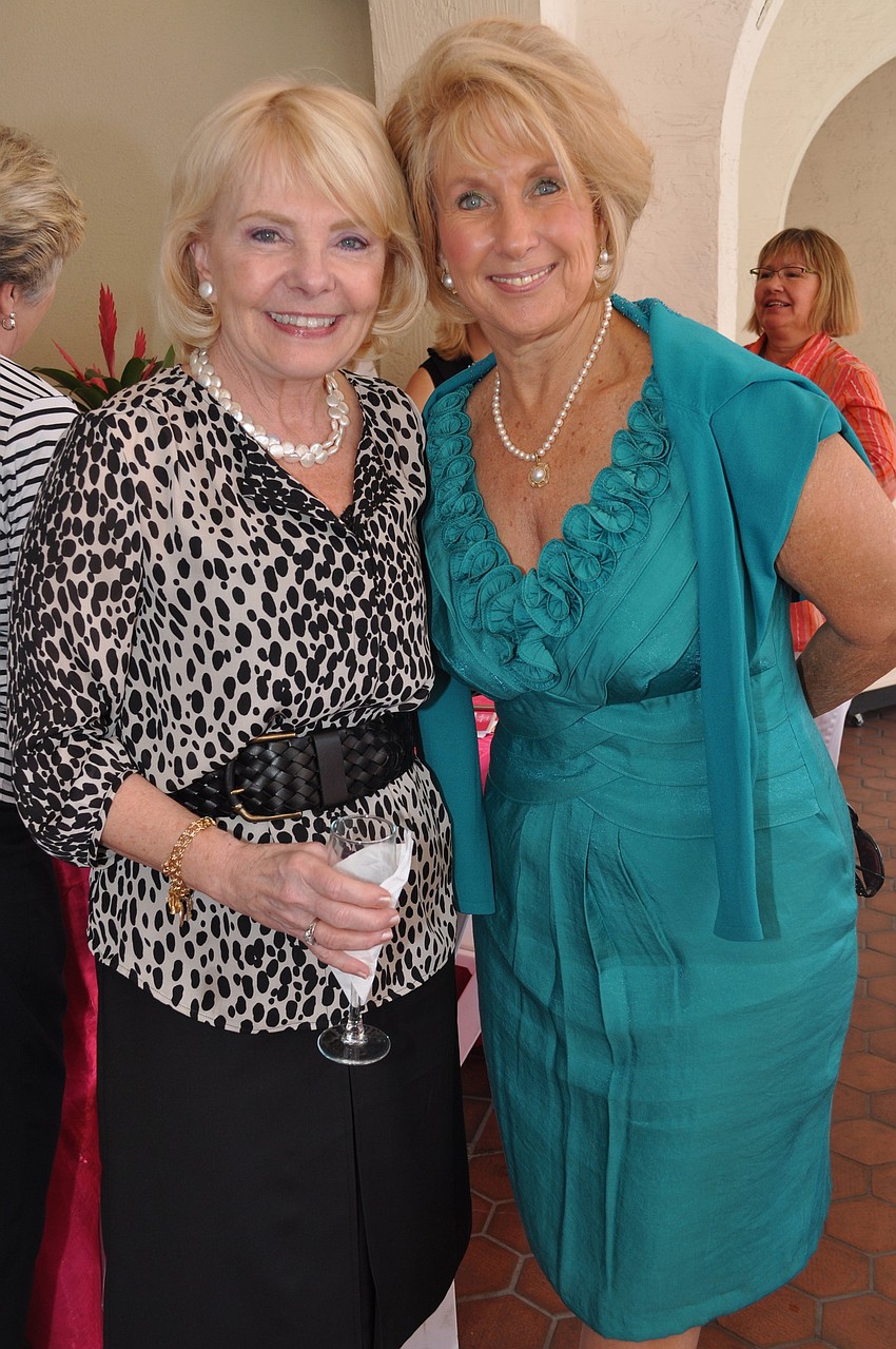 Lynn White and Linda Dien