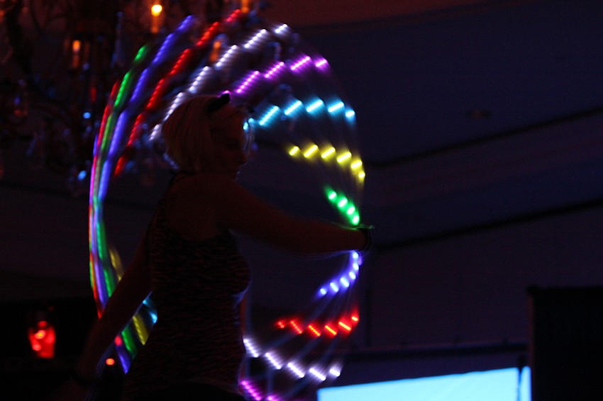 Models walked the runway in fashions by Shore, Banana Republic, Cache, Gap Kids, Martin Freeman and Sarasota Bride.