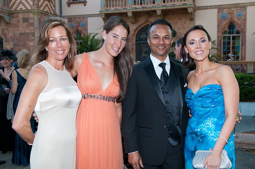 Tammy & McKayla Taaffe, Michael Kulasingham and Melissa Register