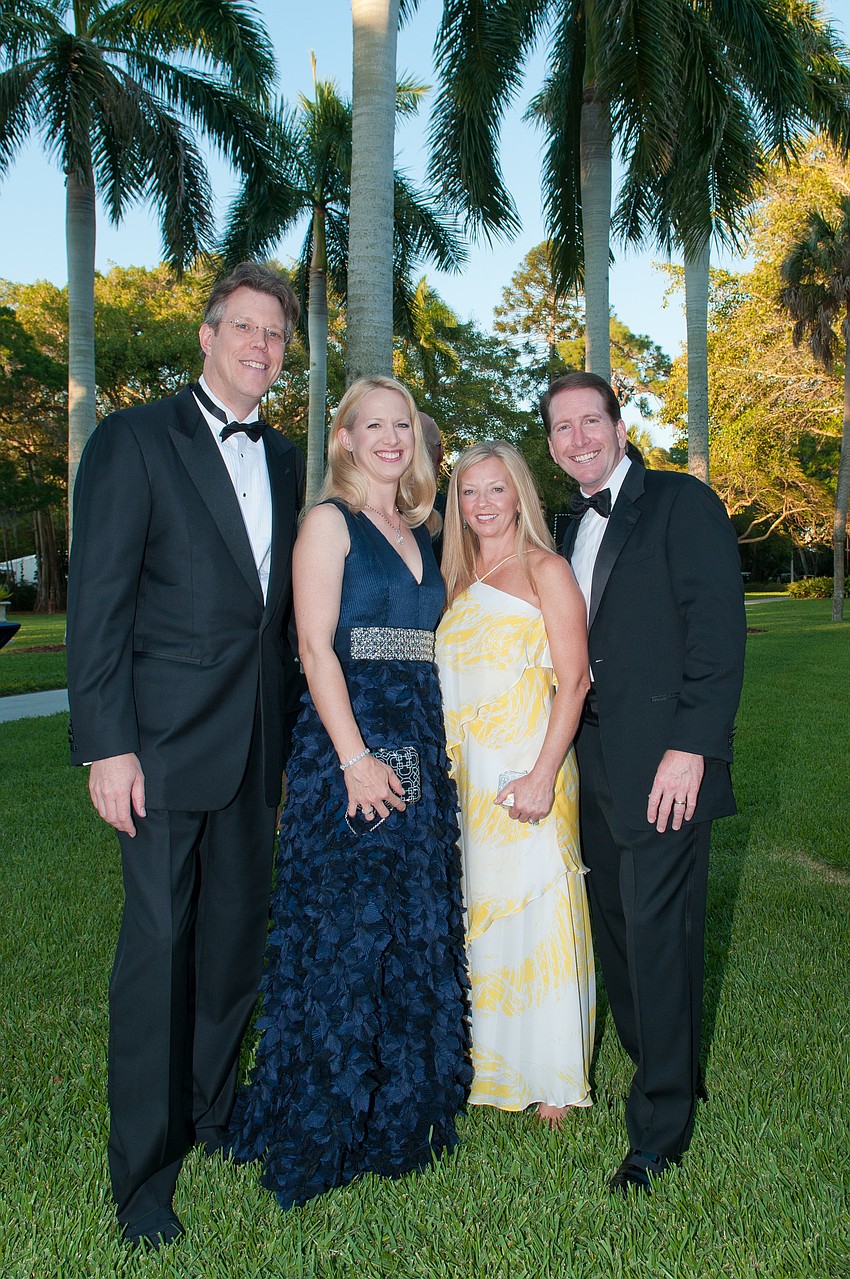 Bob and Arianne Dart with Crystal and Dr. Bill Lahners