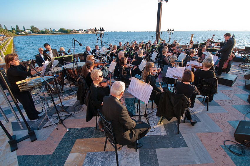 The Venice Symphony Orchestra played for dinner
