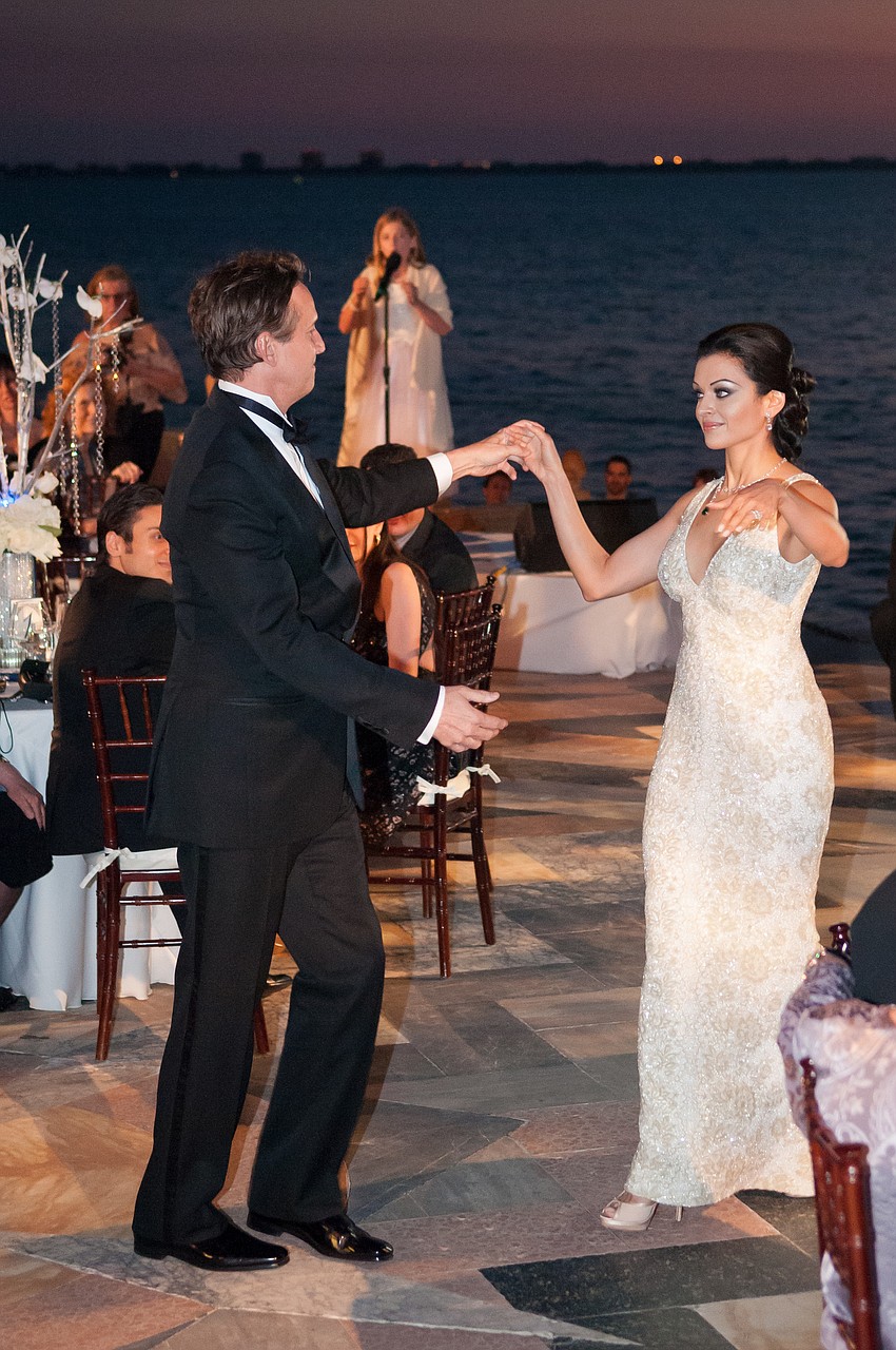 The Shoemaker's first dance