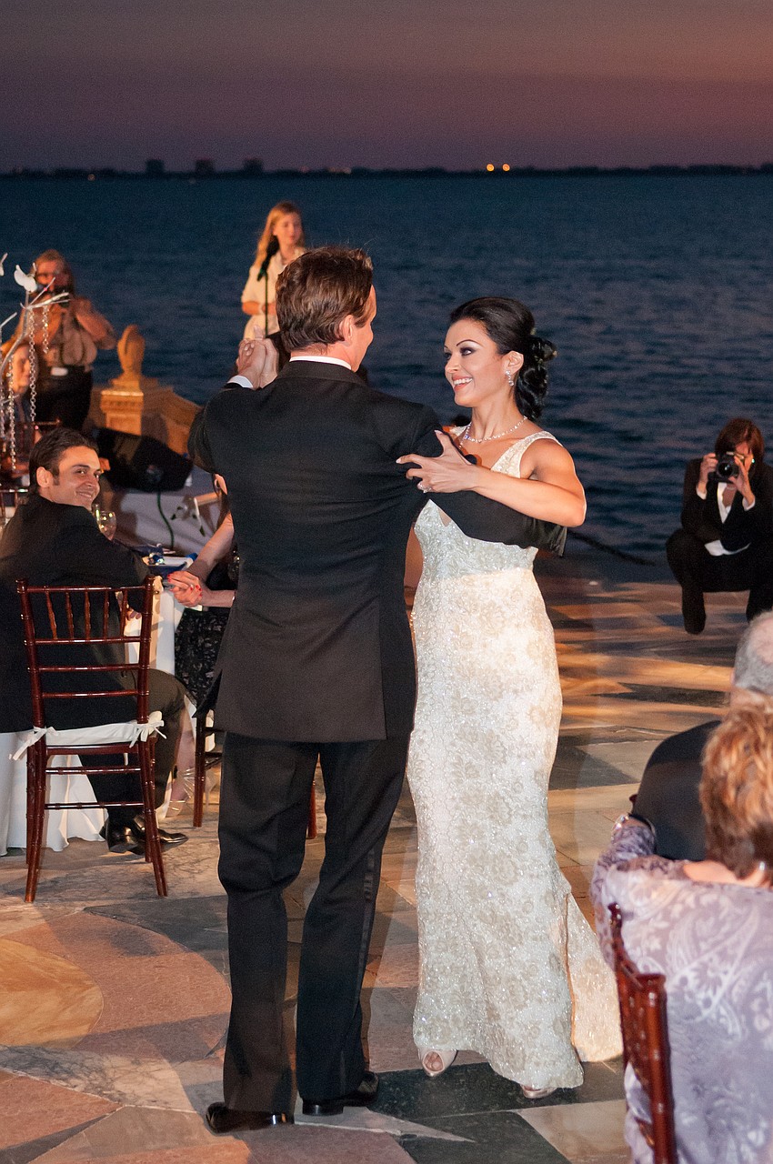 The Shoemaker's first dance