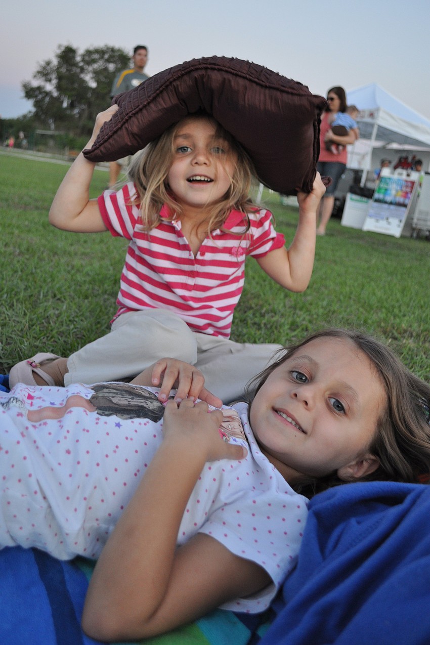 Maya Griffin, behind, and Alexandra Griffin, 6, made sure to make themselves comfortable.