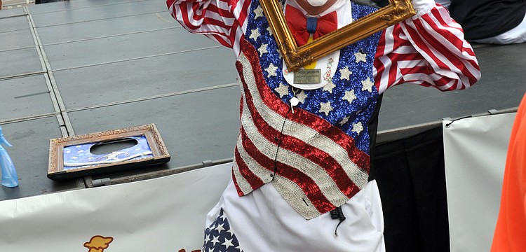 Chuck Sidlow gets framed.