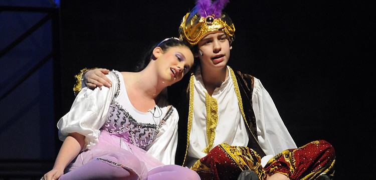 Olivia LaFemina, 12, and Jackson Helwege, 13, performed the duet â€œA Whole New World.â€