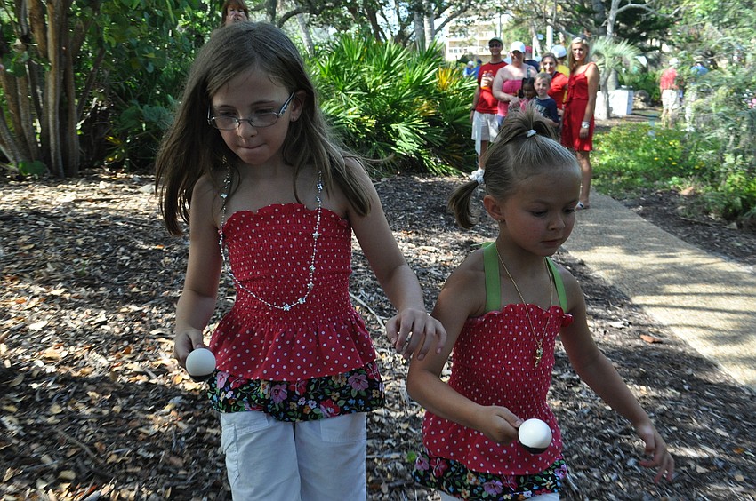 Sisters Noelle and Heather Amorini