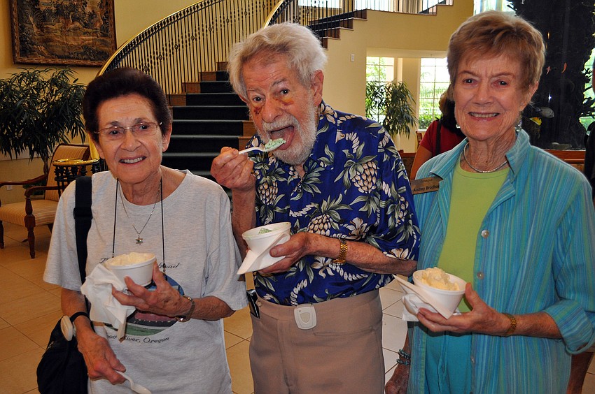 Estelle and Stewart Kohn with Audrey Brodhag