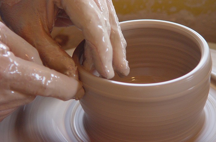 Artista recently received a welcome package from the city of Sarasota, including a letter from Mayor Suzanne Atwell, thanking the owner for doing business in Sarasota.