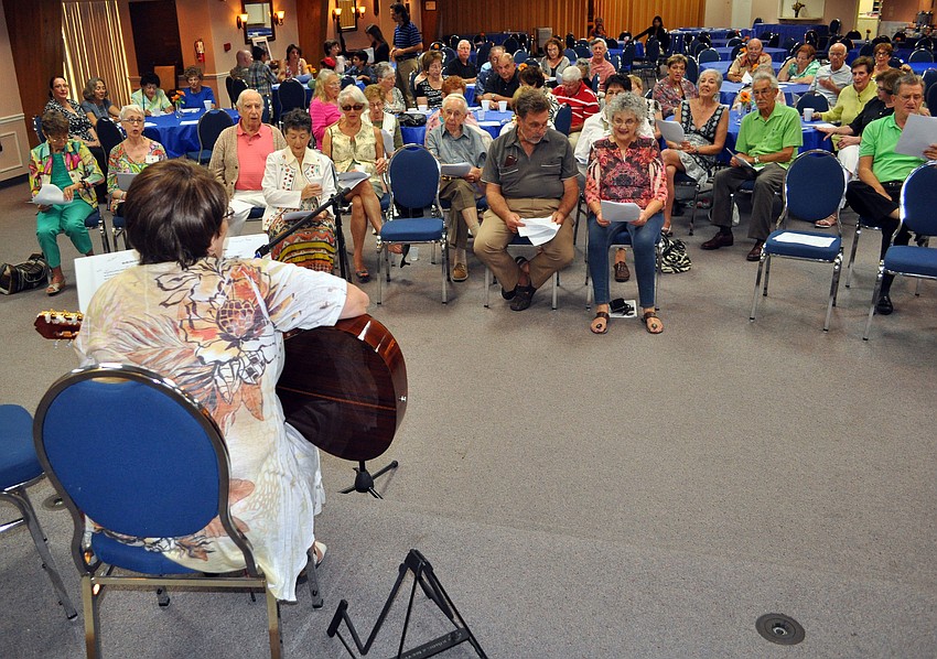 The crowd joined in to sing along with Roaslie Leon, Saturday, Aug. 18, during La La La Havdalah.