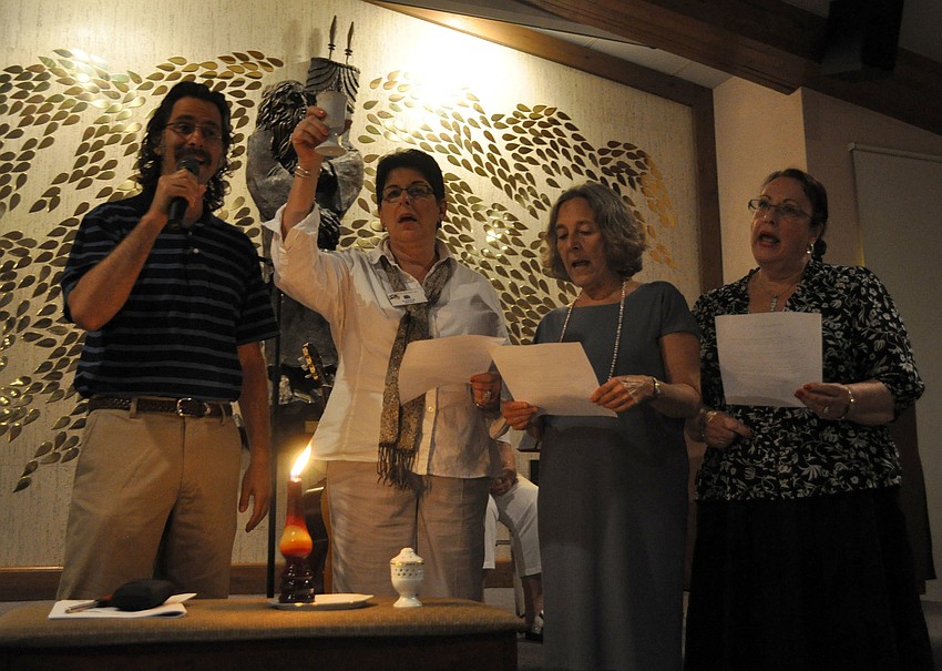 Rabbi Glickman, Dr. Eleanor Wachs, Kim Sheintal and Helena Ozer conducted the Havdalah service, Saturday, Aug. 18, at Temple Emanu-Elâ€™s La La La Havdalah event.