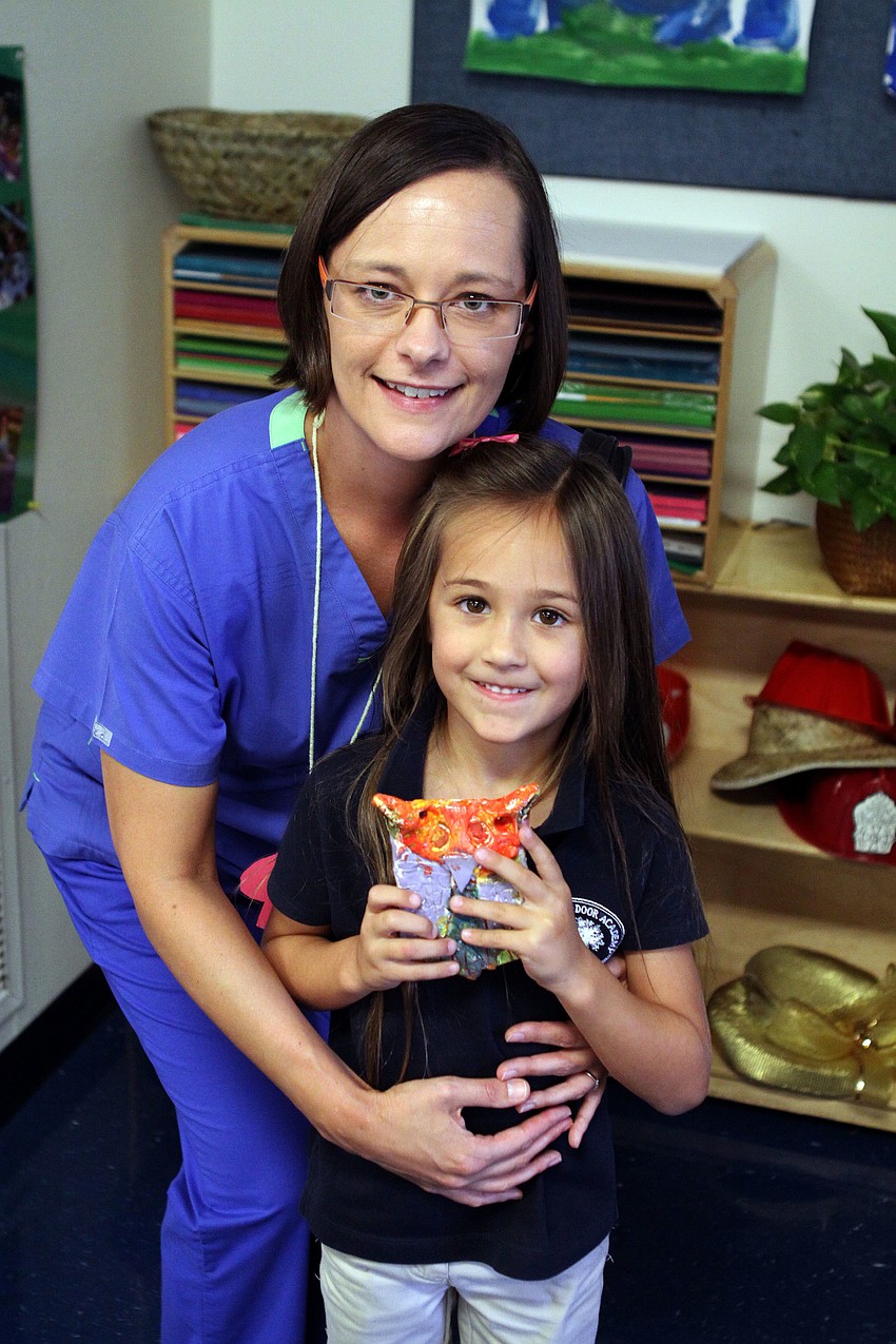 Stephanie Stewart with her daughter Fiona Sutton, 5