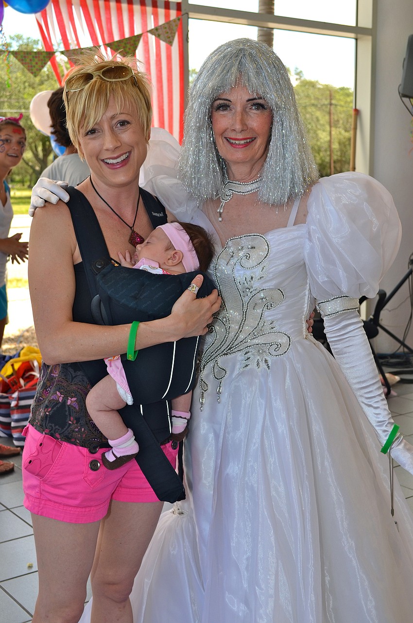 Tana and Bryn Siebold-Johnson with Kay Siebold