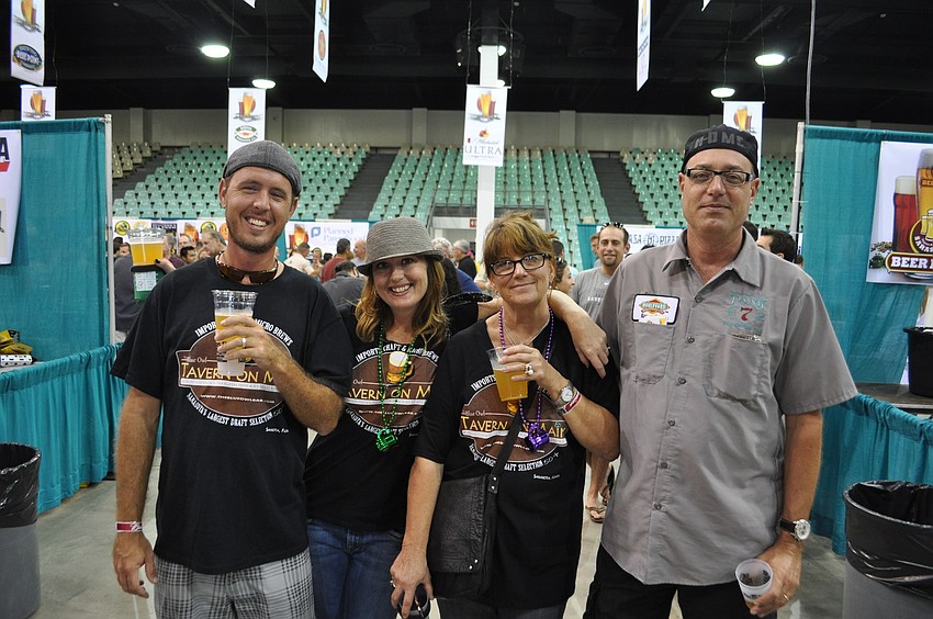 Josh and Shannon Seitz with Toni and Mark Rusnock