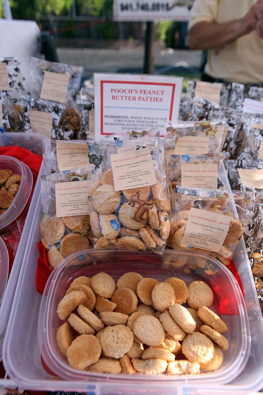 Samples and bags of Poochâ€™s Peanut Butter Patties.