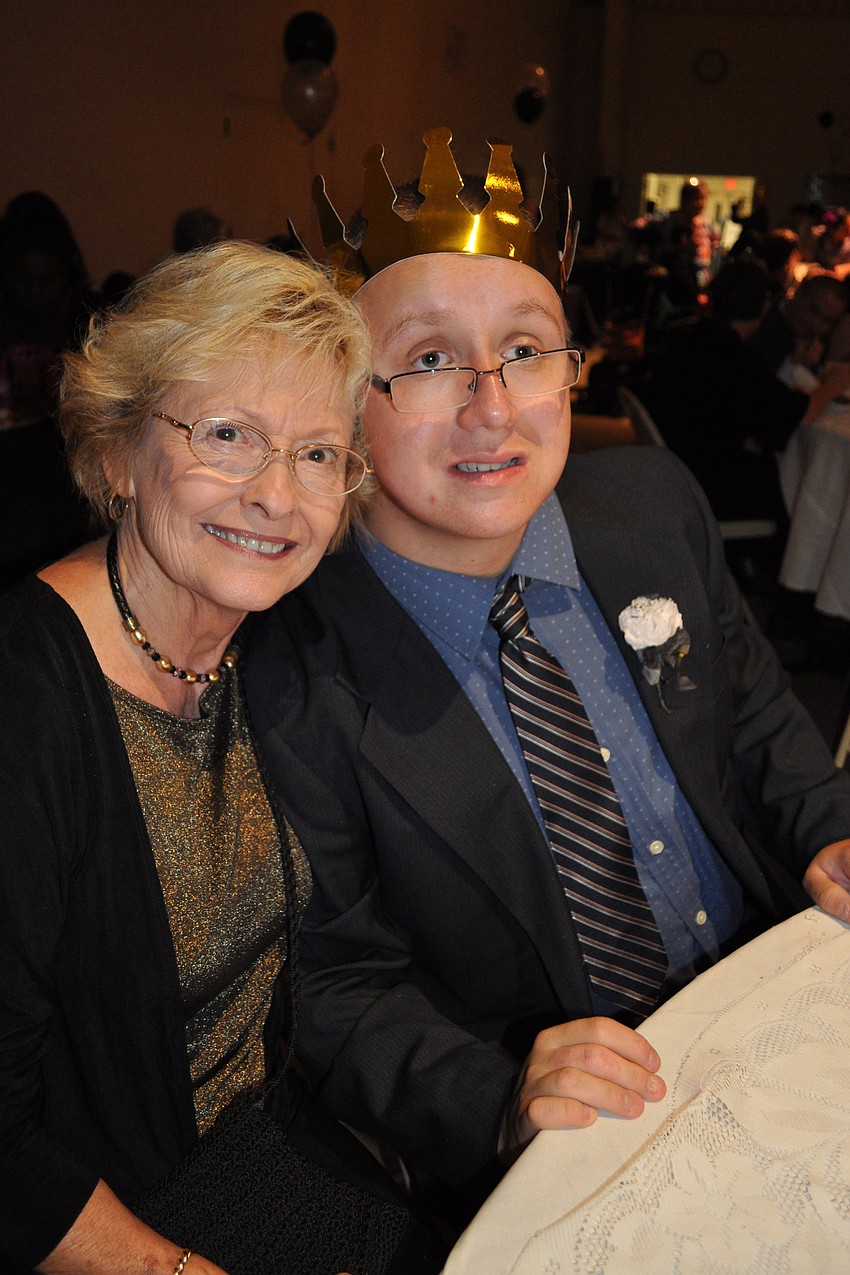 Penny Gradert enjoyed dinner with Bradley Morwall.
