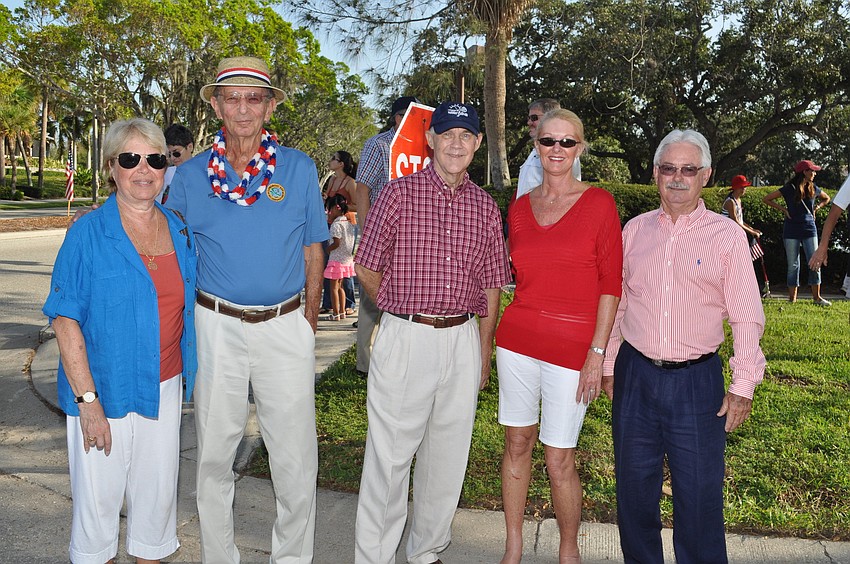 Commissioner Pat Zunz, Vice Mayor Dave Brenner, Commissioner Phill Younger, Assistant to the Town Manager Susan Phillips and Mayor Jim Brown