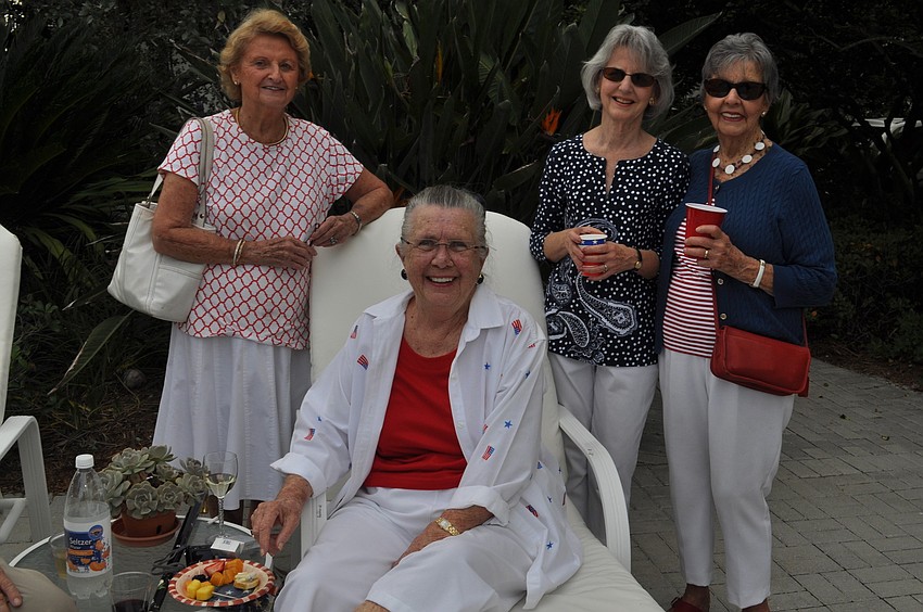 Lou Getz, Sylvia Thompson, Marilyn Watsey and Marge Stapleton