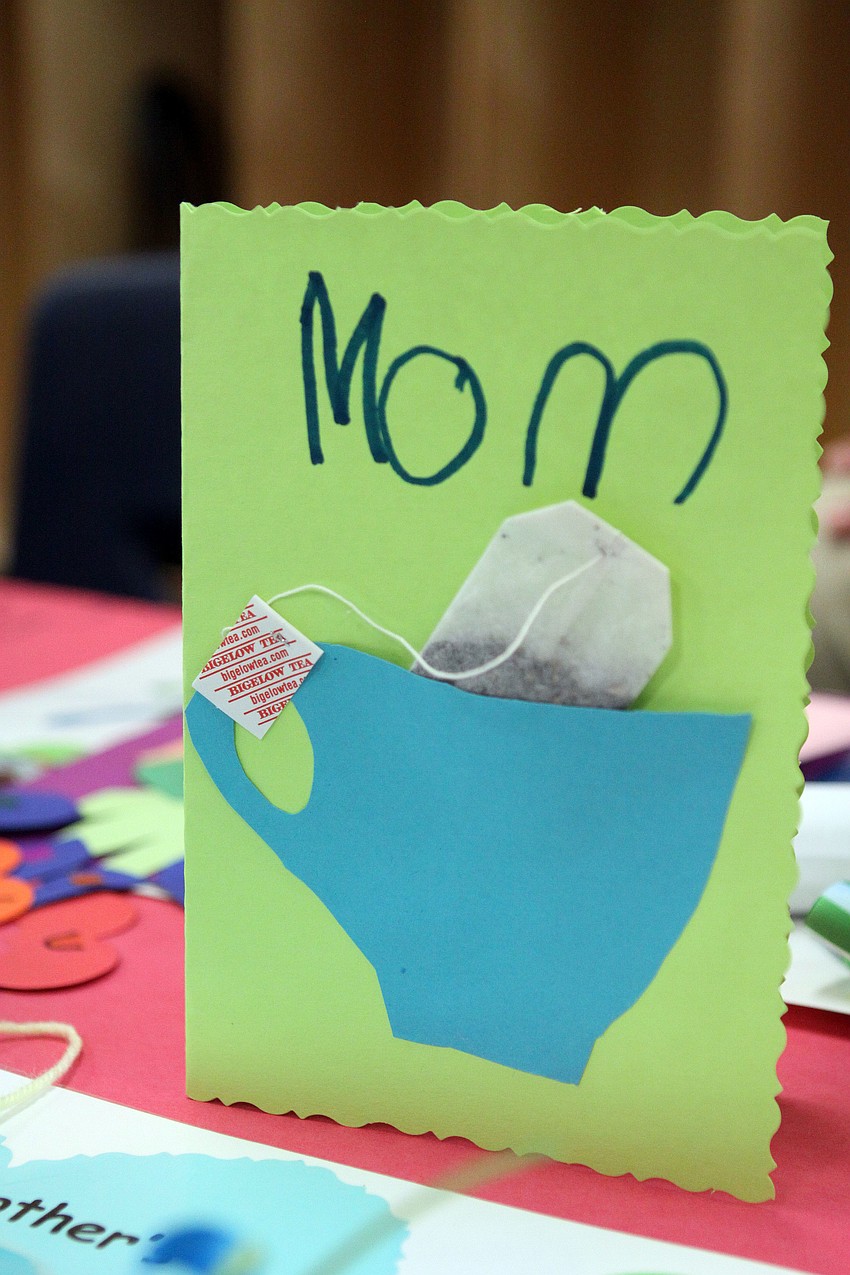 The students made tea-themed Mother's Day cards.