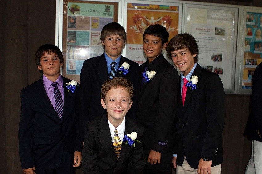 Gabe Marra, Max Munroe, Tommy Onufrak and Ian Martin with Axel Petri in the middle.