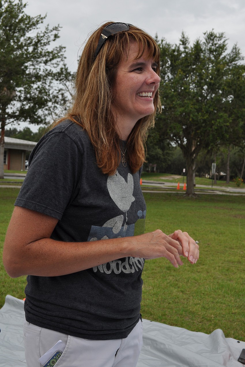 Principal Hayley Rio came ready to cheer on students.