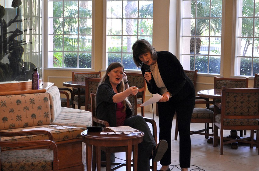 Deborah Kerr and Rennie Carter sing the answer to one of the questions.