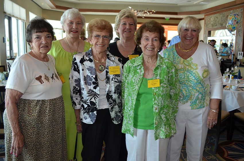 Bobbie Bruce, Elaine Wyka, Margaret Huntzen, Rita Konopa, Ann Olsen and Jan Metzler