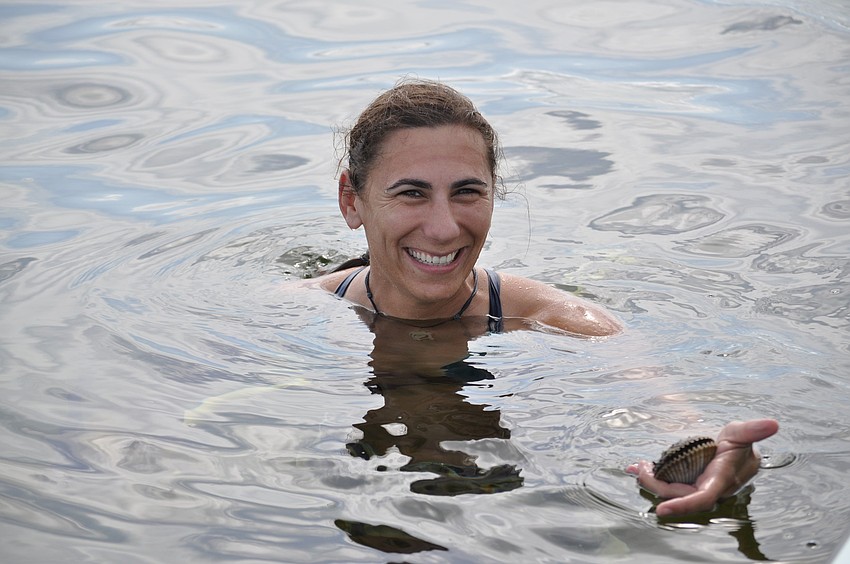 Kristen Mazzarella finds a scallop