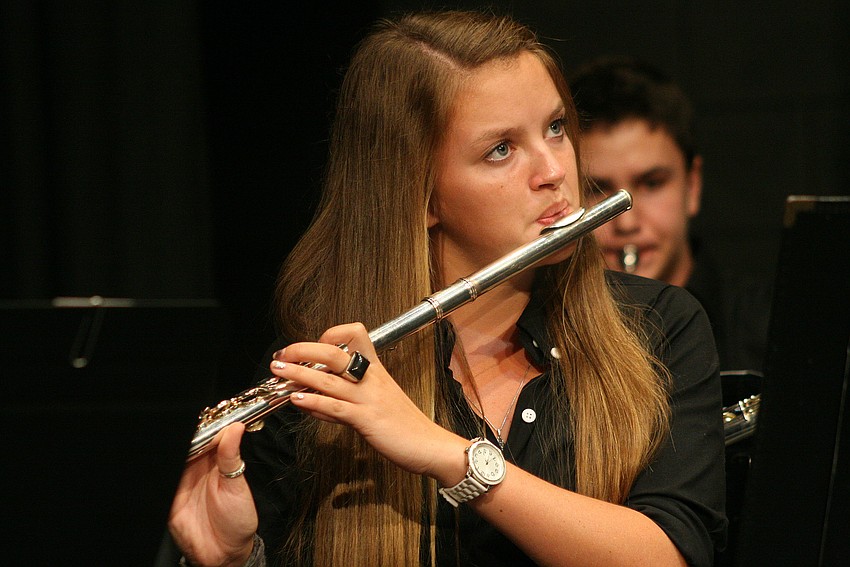Alyssa Mason performed on the flute.