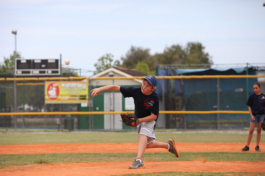 Jake Peterman pitches towards home plate during the second game of the day with the Yankees playing against the Braves.