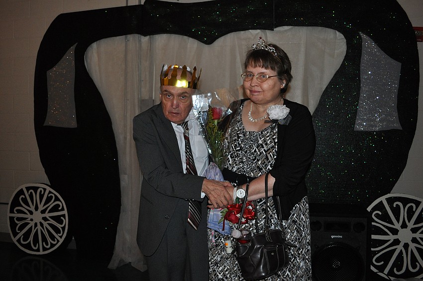 Tommy Henseider and Linda Haskell enjoyed spending time together.