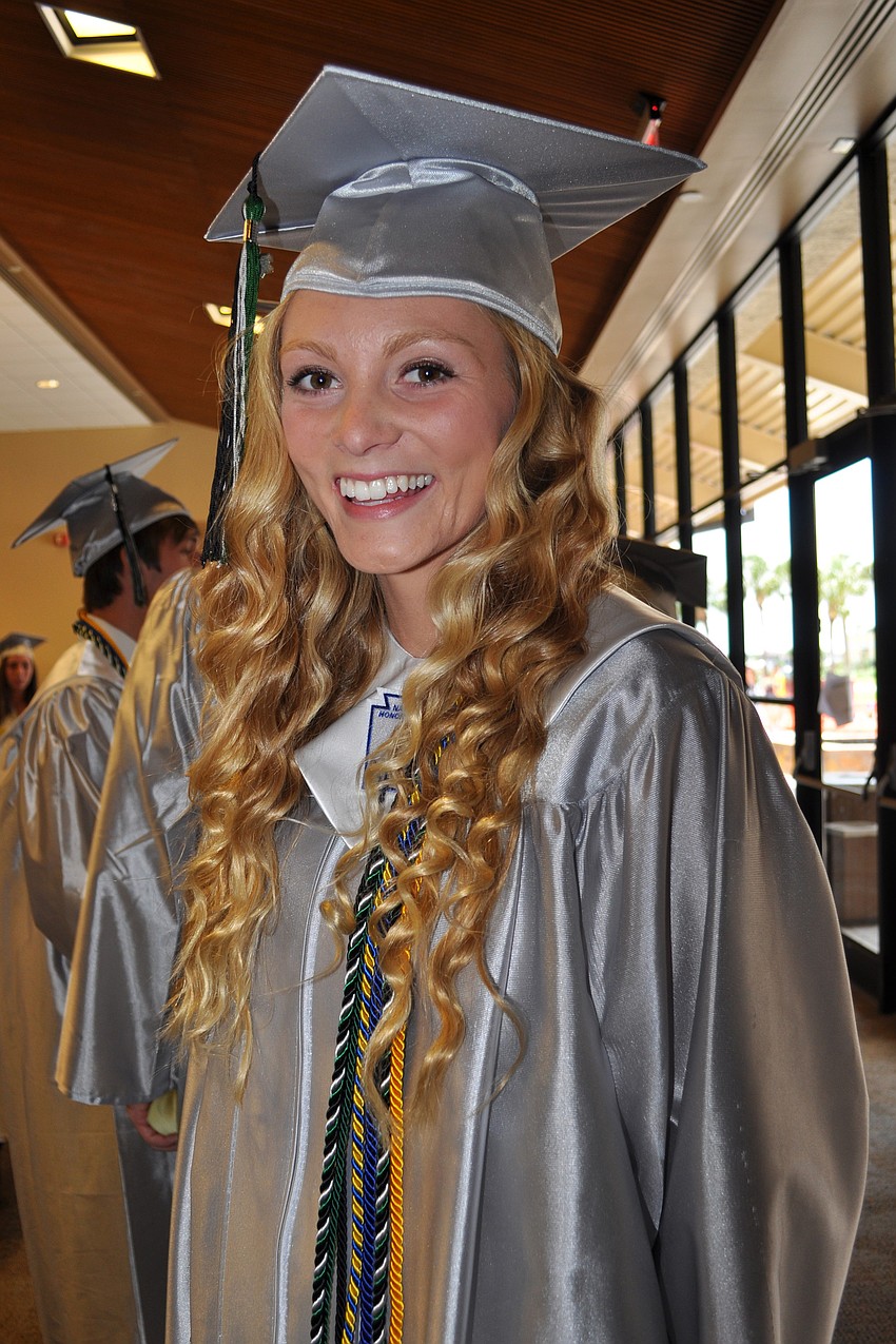 Devin McDermott accumulated numerous awards and recognitions during her time at Lakewood.