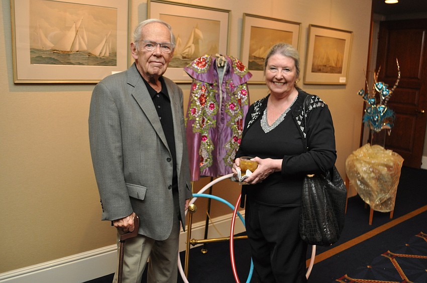 Dr. Glen and Beth Bredemeyer