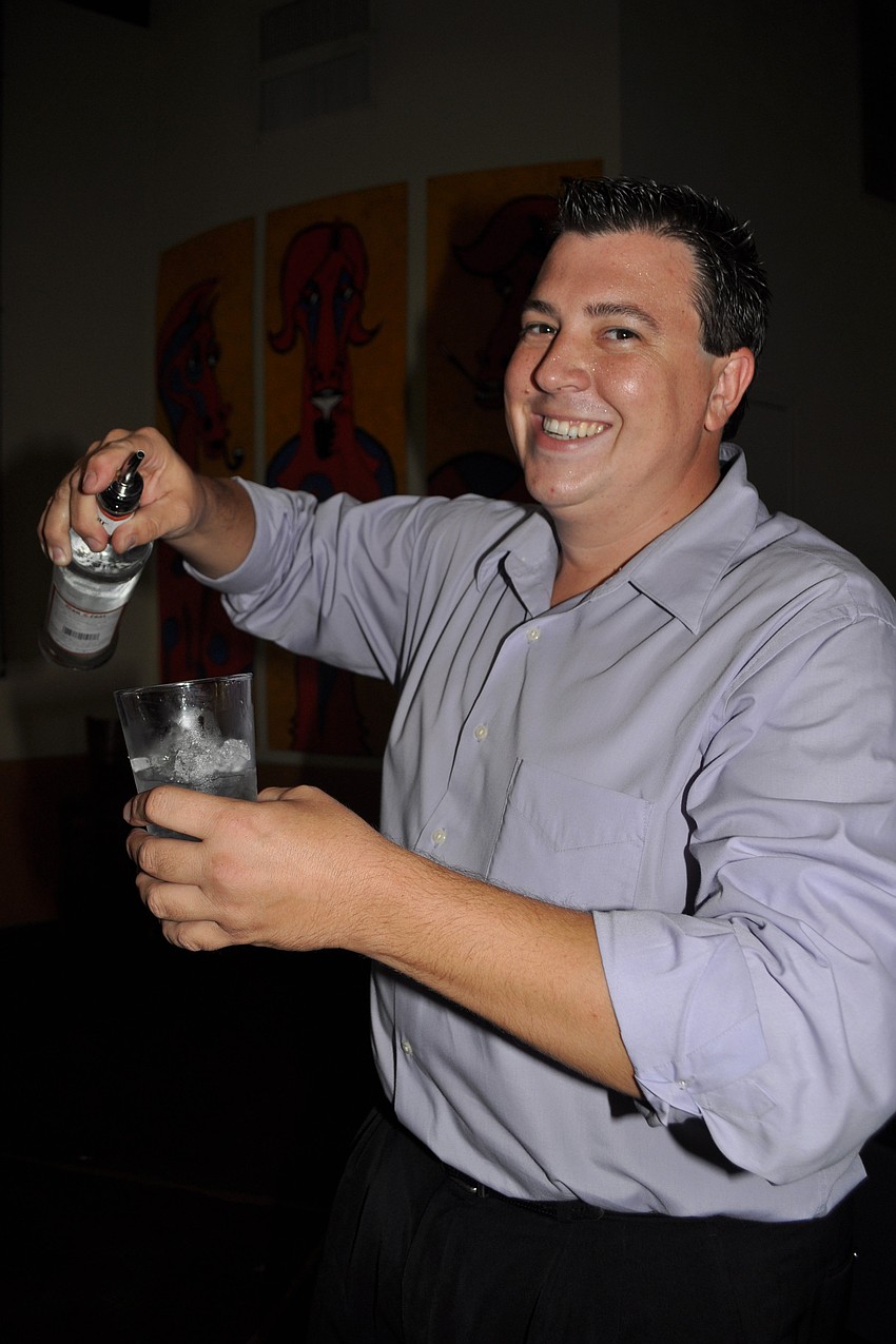 Paul Kauffman, of Republic National Distributing, led the demonstration.