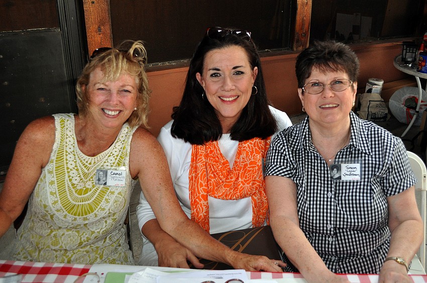 Carol Bertolett Mason, Jacki Farrell Boedecker and Teresa â€œLynnâ€ Sandstaom
