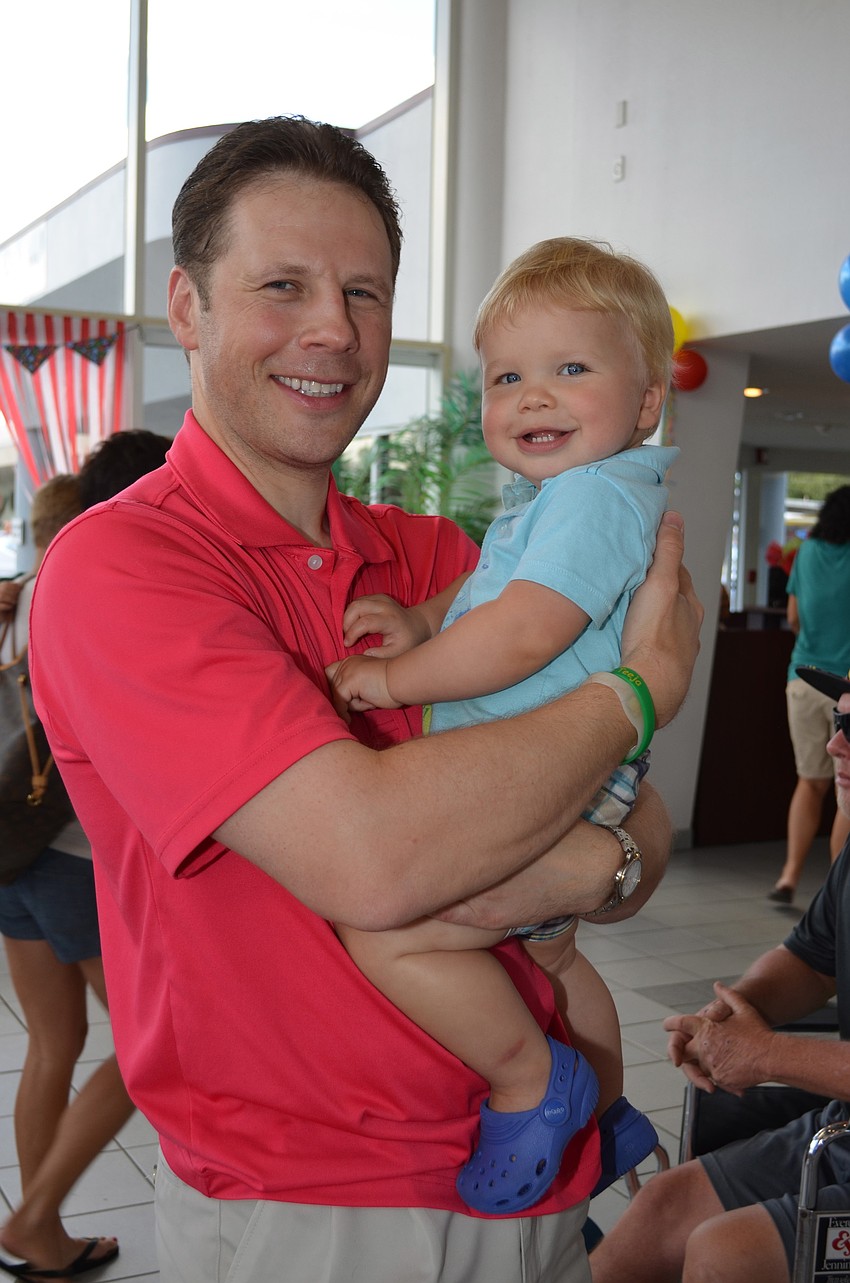 Chris Pinckney with Oscar