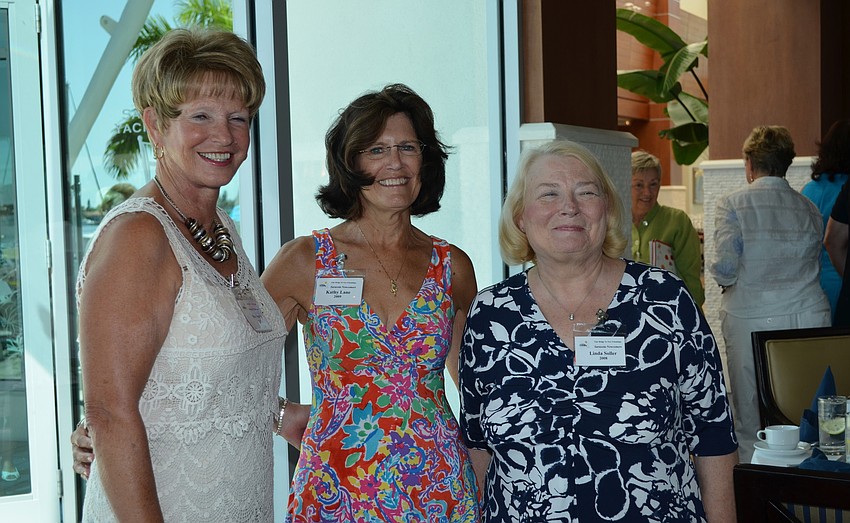 Sue Summa and Linda Soller