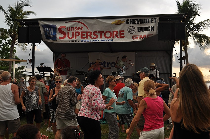 The Venturas had many dancing fans