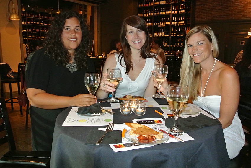 Caroline Tanner, Errin Bosse and Chrisi Botens