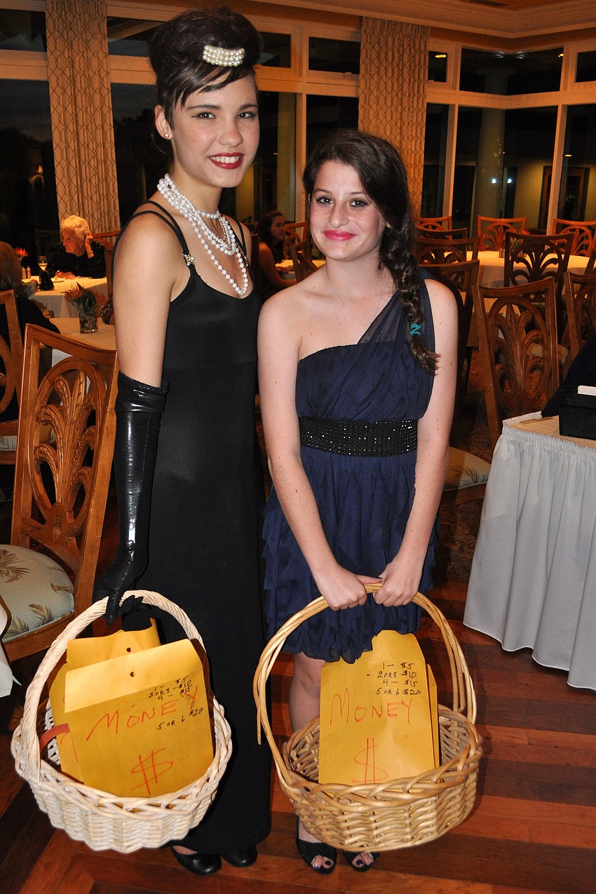 Alena Barwick, 14, and Abigail Zion, 12, dressed up as Hollywood starlets for Temple Emanu-Elâ€™s Dining with the Stars event.