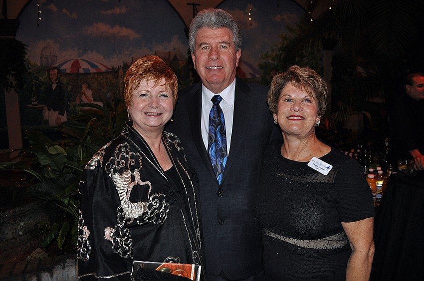 Laurel and Gary Roberts with Fran Lambert