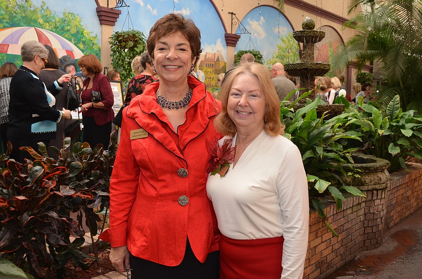 Co-Chairwomen Debbie Frank and Sherry Wheeler