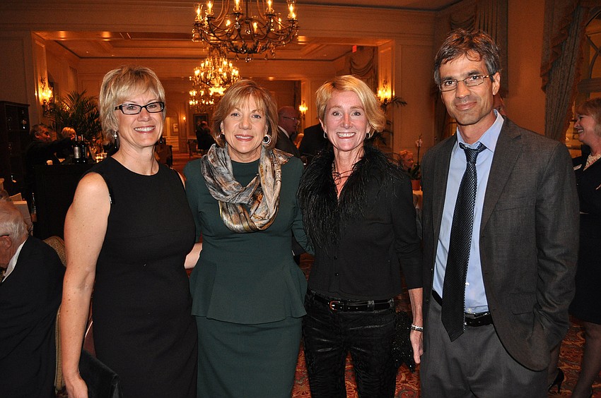 Marjorie Floyd, Pat Thompson, Caroline Amory and Jerry Sparkman