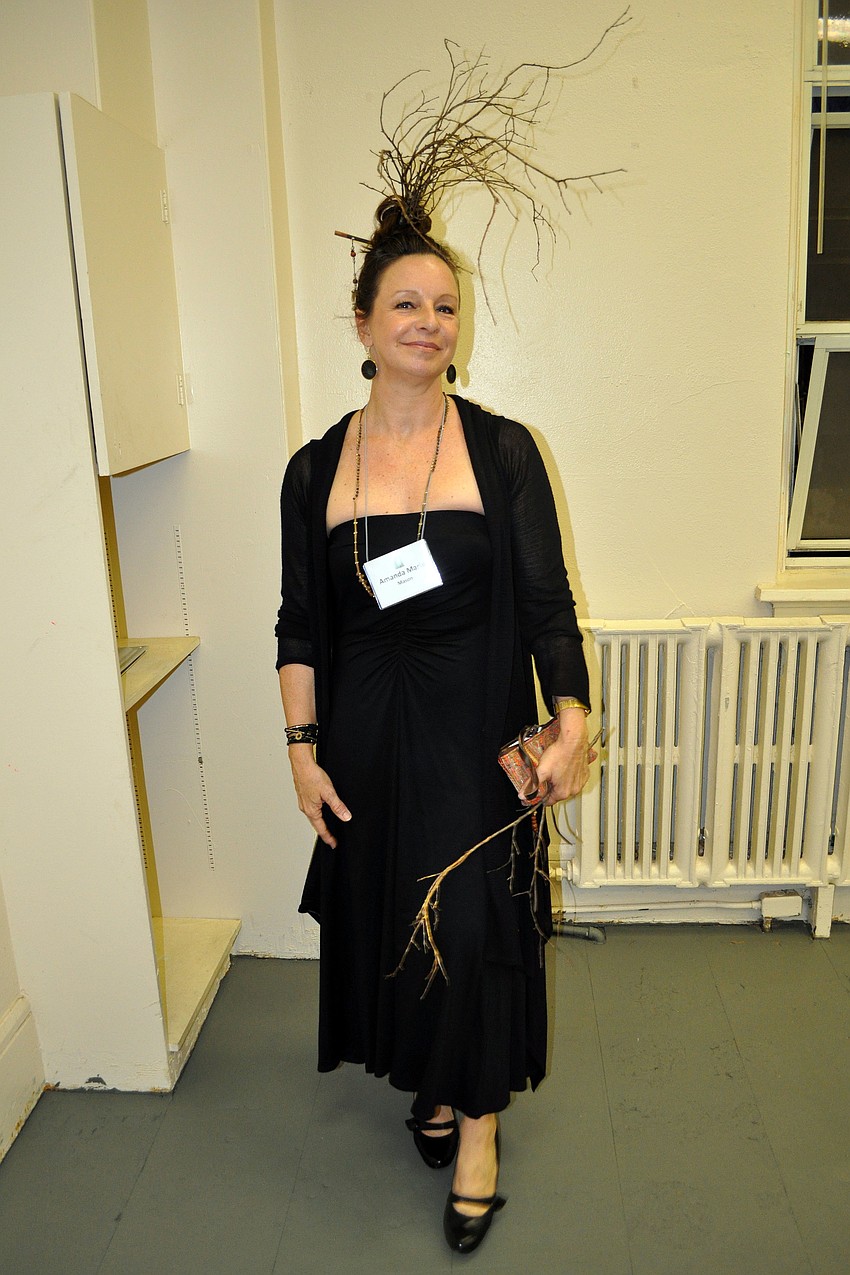 Amanda Marie Mason wore sticks in her hair at the SMOA gala.