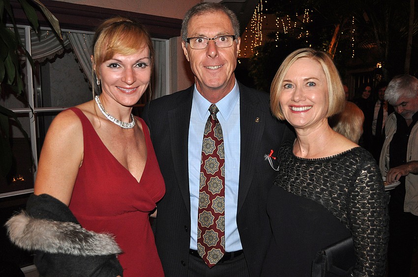 Dr. Ann Chauvet with John and Kathy Hargreaves